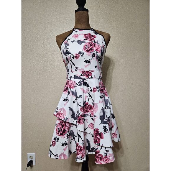 Speechless Women’s Tiered Ruffle Halter Dress White Pink Floral Size Small 5 - Picture 1 of 2